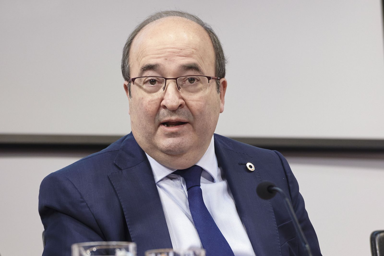 Iceta: "Descubrir el feminismo me ha hecho mejor persona"