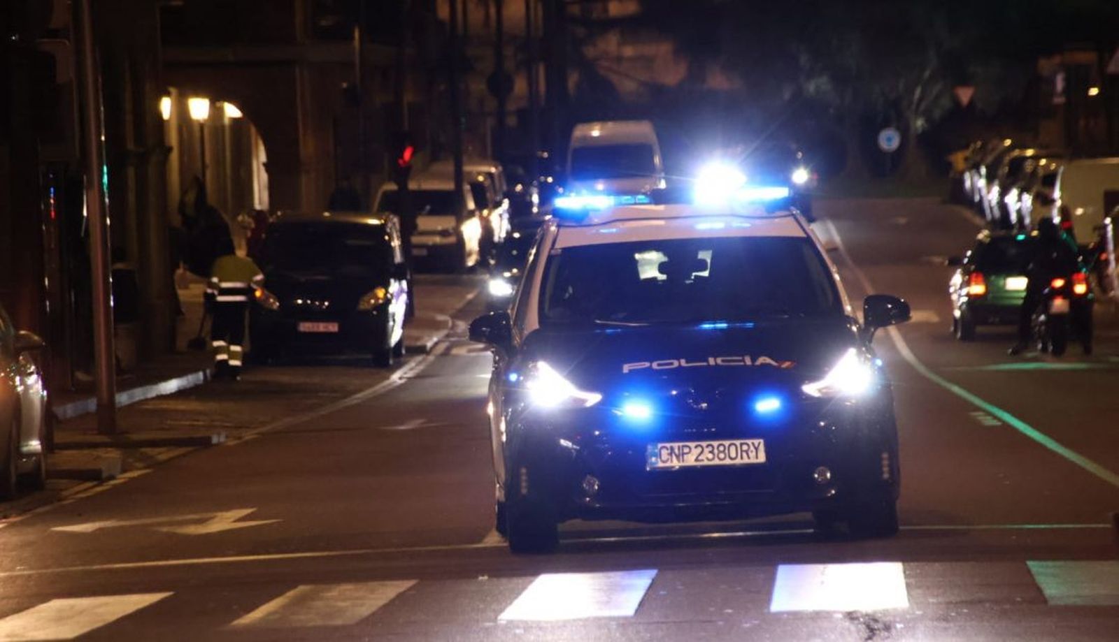 Policía Nacional en la Gran Vía. Foto de archivo Salamanca24horas.com
