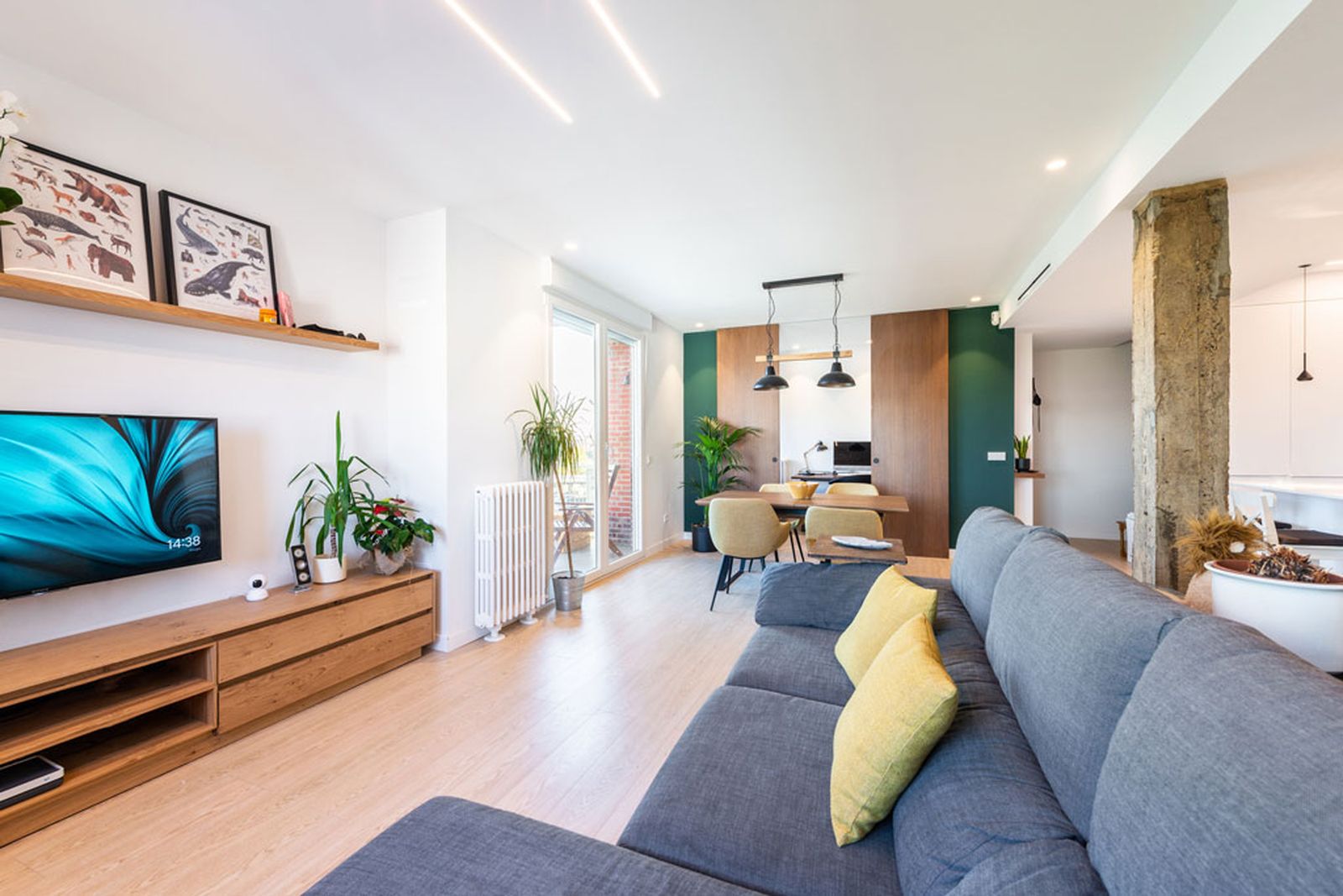 Fotogalería con 100 img