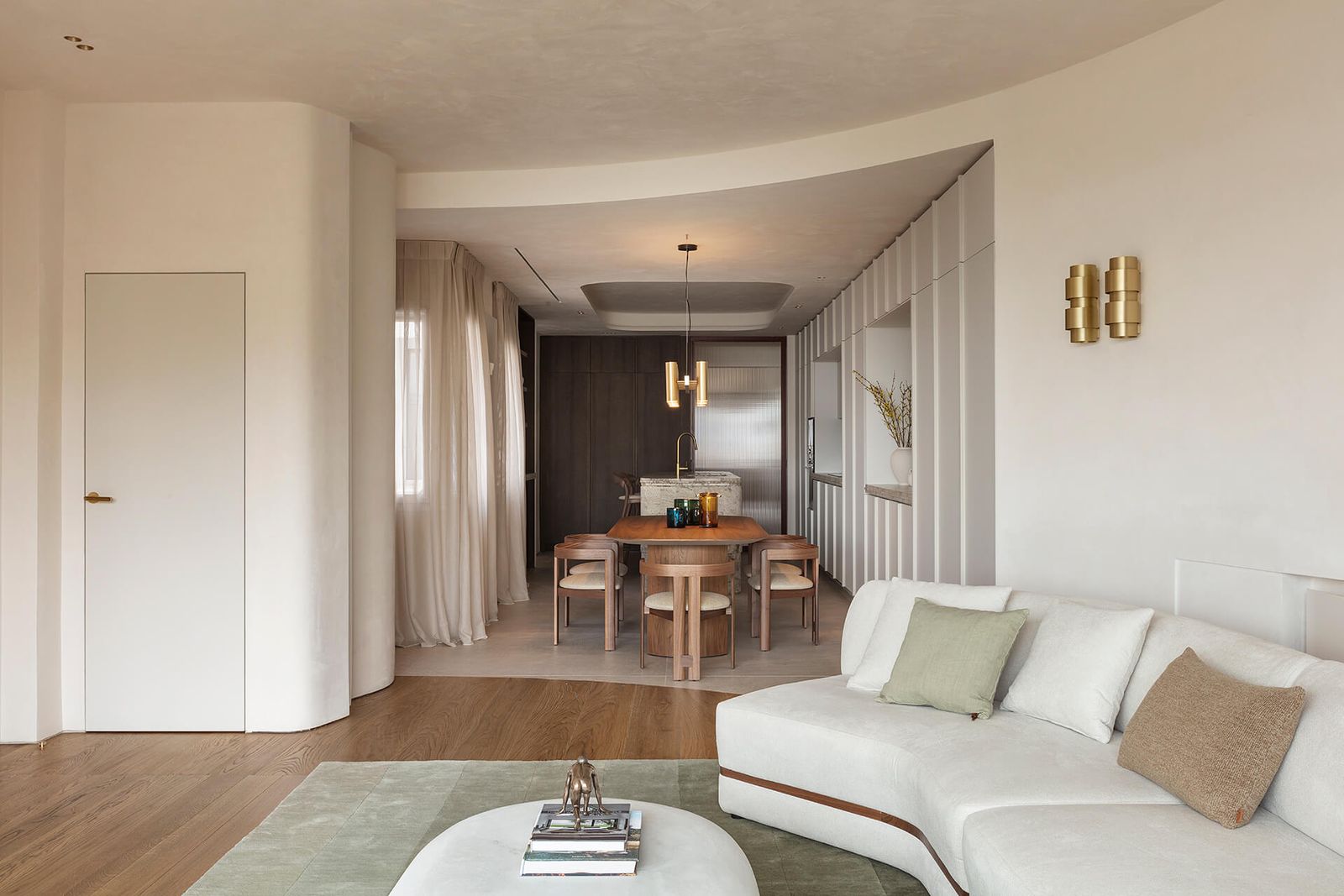 Fotogalería con 100 img