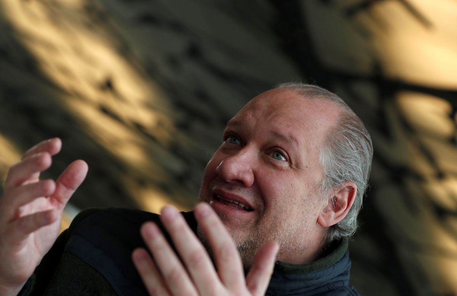 Crecen las críticas de los intelectuales cubanos a los juicios del 11J, dice Rafael Rojas